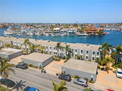 4001  Aladdin  , Huntington Beach, CA