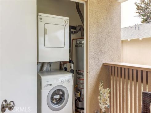 8877  Lauderdale  210-G  Court, Huntington Beach, CA