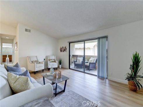 8877  Lauderdale  210-G  Court, Huntington Beach, CA