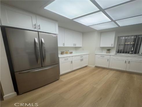 8877  Lauderdale  210-G  Court, Huntington Beach, CA