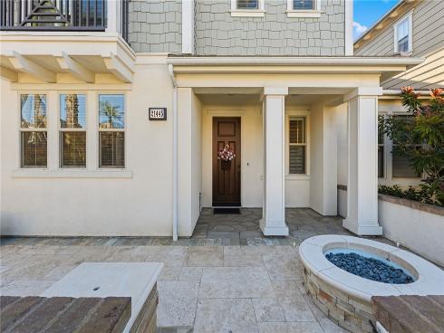 21445  Hayley  , Huntington Beach, CA