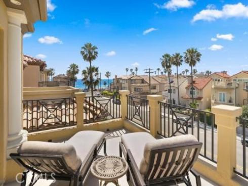 120  22nd   Street, Huntington Beach, CA