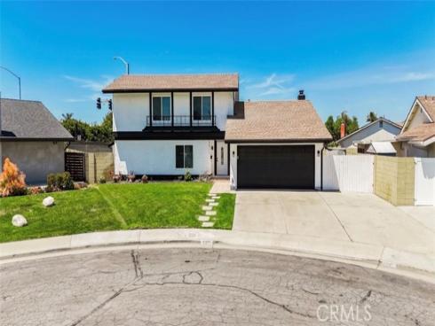 5511 Kern Dr