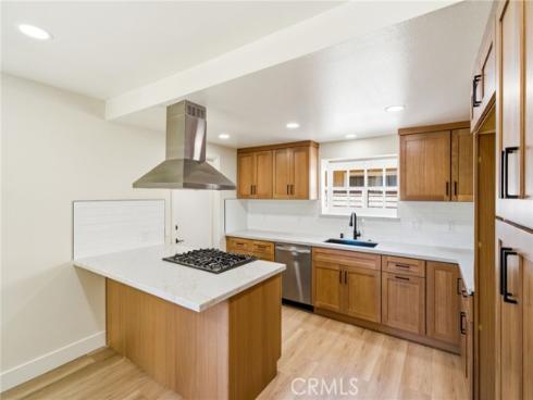 19562  Aragon   Circle, Huntington Beach, CA