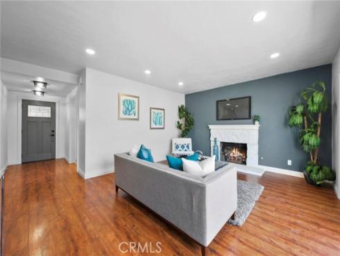 6091  Kimberly   Drive, Huntington Beach, CA