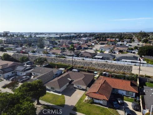 6091  Kimberly   Drive, Huntington Beach, CA