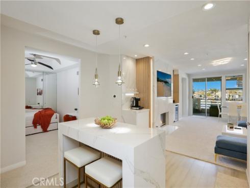 4165  Warner  202  Avenue, Huntington Beach, CA