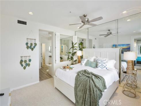 4165  Warner  202  Avenue, Huntington Beach, CA