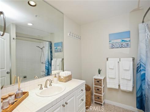 4165  Warner  202  Avenue, Huntington Beach, CA