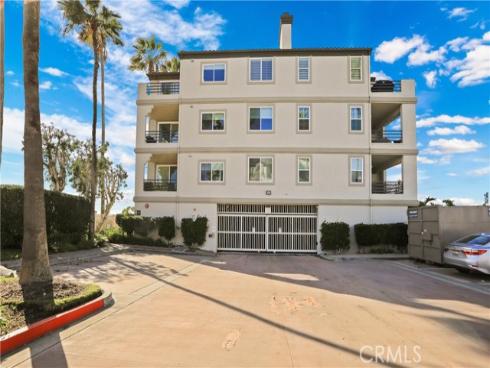 4165  Warner  202  Avenue, Huntington Beach, CA