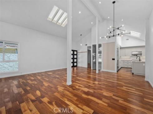 3962  Mistral  , Huntington Beach, CA