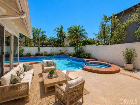 3962  Mistral  , Huntington Beach, CA