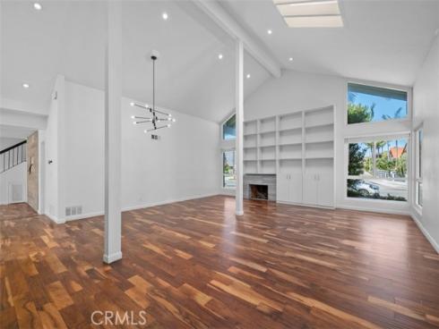 3962  Mistral  , Huntington Beach, CA