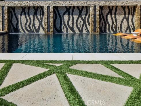 1112  Park   Street, Huntington Beach, CA