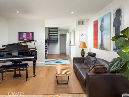 3242  Falkland  , Huntington Beach, CA