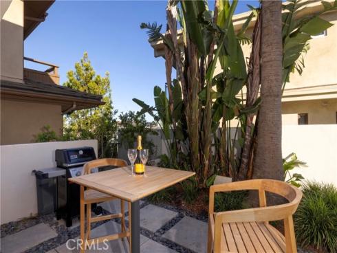 3242  Falkland  , Huntington Beach, CA