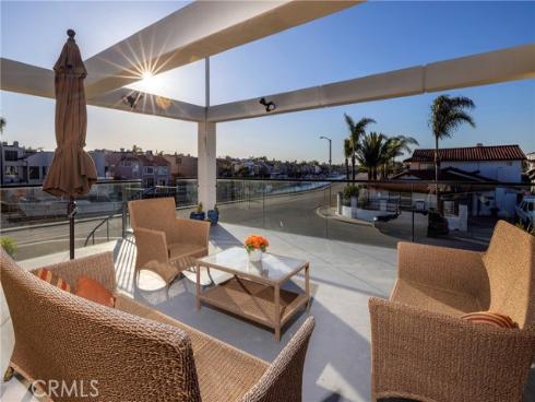 3242  Falkland  , Huntington Beach, CA