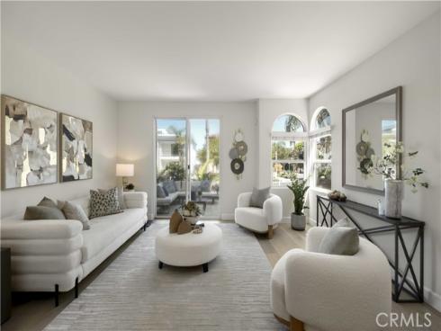 526 12th St , Huntington Beach, CA