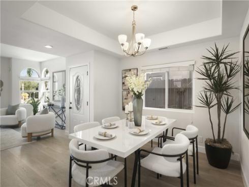 526 12th St , Huntington Beach, CA