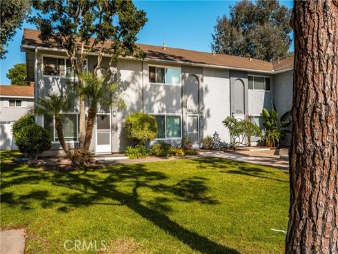 19752  Bromley  9  Lane, Huntington Beach, CA
