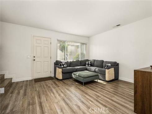 19752  Bromley  9  Lane, Huntington Beach, CA