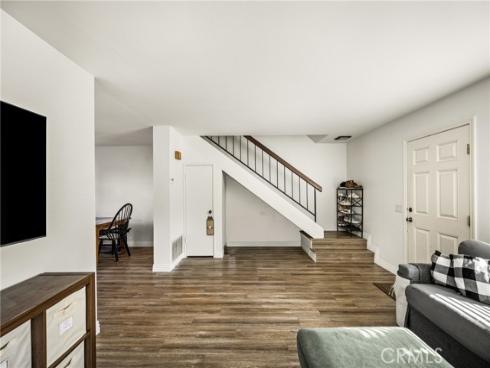 19752  Bromley  9  Lane, Huntington Beach, CA