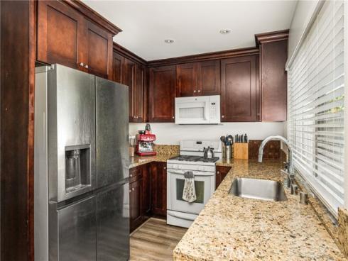 19752  Bromley  9  Lane, Huntington Beach, CA