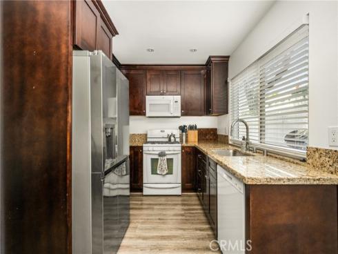 19752  Bromley  9  Lane, Huntington Beach, CA