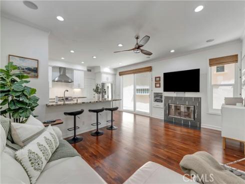 515  20th   Street, Huntington Beach, CA