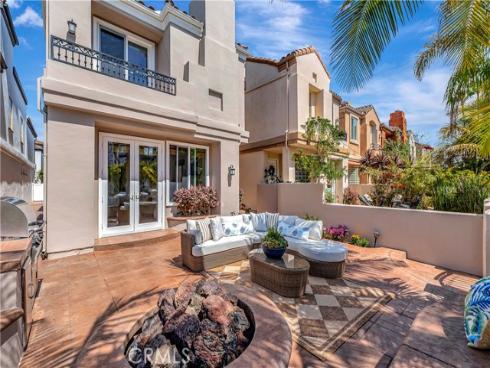 515  20th   Street, Huntington Beach, CA