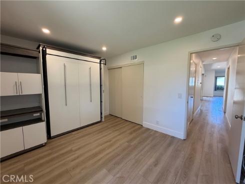 8645 Butte 601E Circle, Huntington Beach, CA