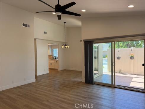 8645 Butte 601E Circle, Huntington Beach, CA