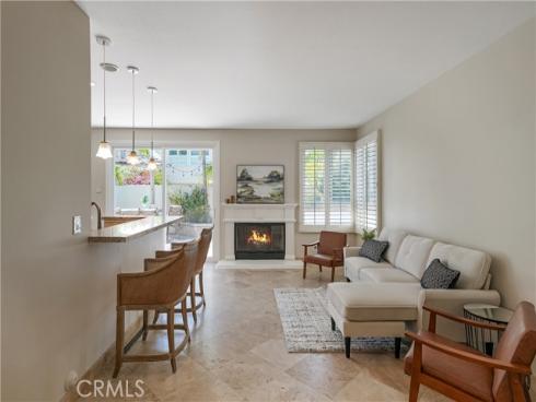 19076 Stonehurst , Huntington Beach, CA