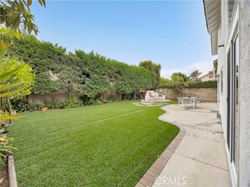 8792 Baywood Drive, Huntington Beach, CA
