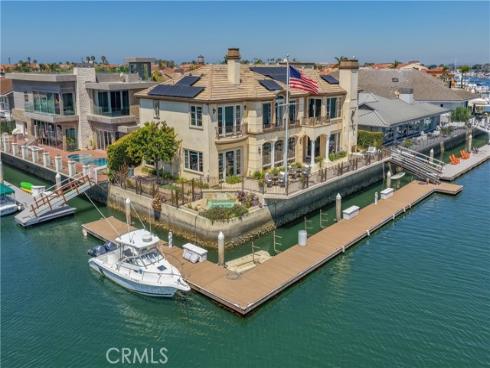 3352  Bounty  , Huntington Beach, CA