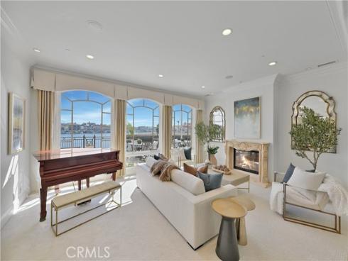 3352  Bounty  , Huntington Beach, CA