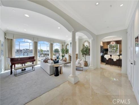 3352  Bounty  , Huntington Beach, CA
