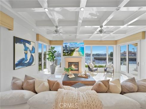 3352  Bounty  , Huntington Beach, CA