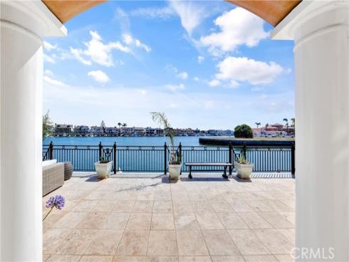 3352  Bounty  , Huntington Beach, CA