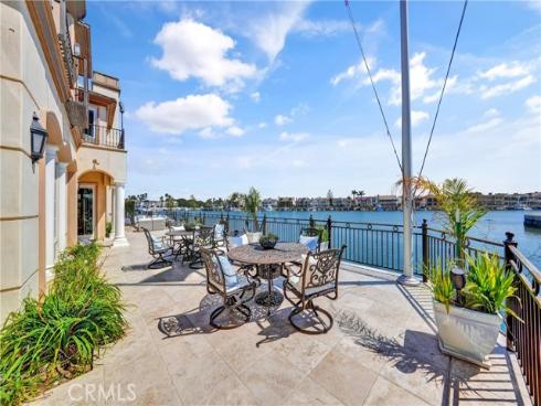 3352  Bounty  , Huntington Beach, CA