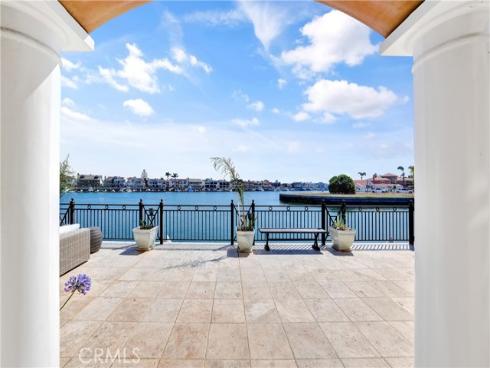 3352  Bounty  , Huntington Beach, CA