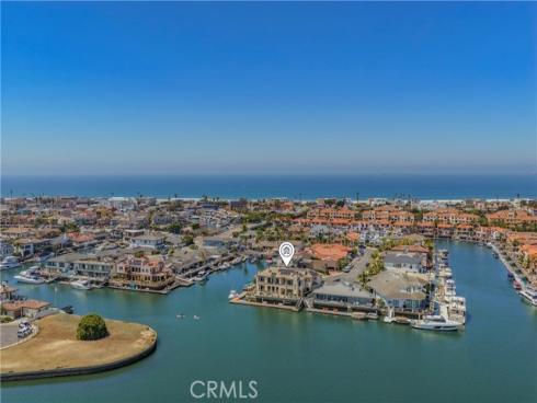 3352  Bounty  , Huntington Beach, CA