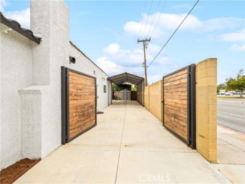 15001 Victoria , Huntington Beach, CA