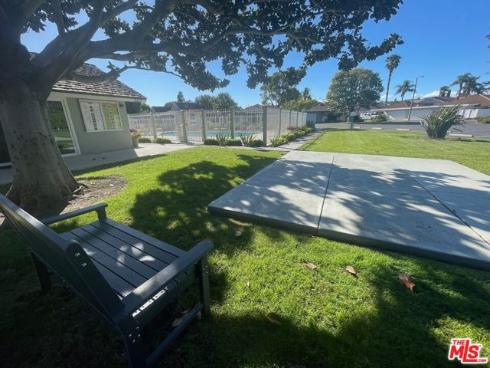 16962  Agate   Circle, Huntington Beach, CA