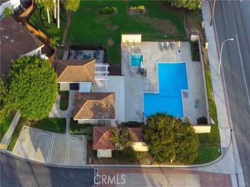 8282 Delfino Circle, Huntington Beach, CA