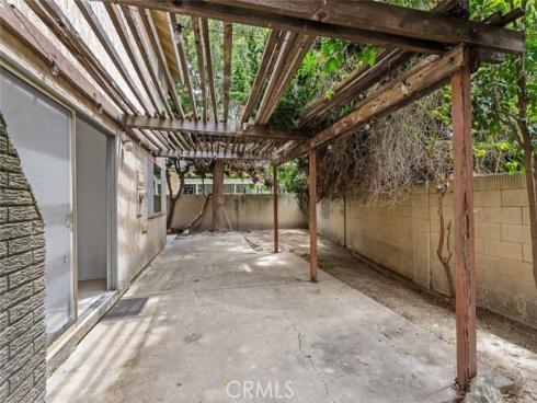 10042 Sprit Circle, Huntington Beach, CA