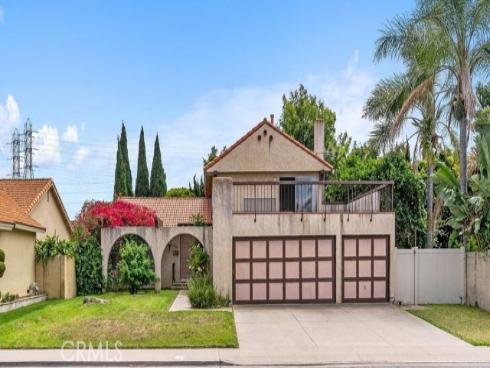 10042 Sprit Circle, Huntington Beach, CA