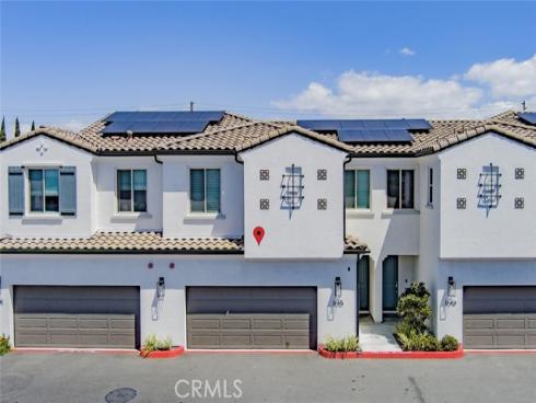 17536 Cameron 105 Lane, Huntington Beach, CA