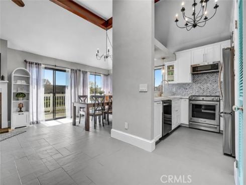 4682 Warner C304 Avenue, Huntington Beach, CA