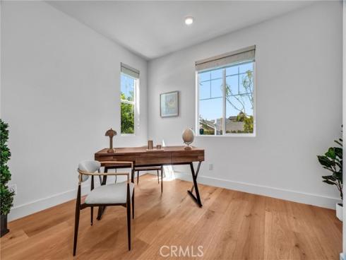 9602 Daybreak Drive, Huntington Beach, CA